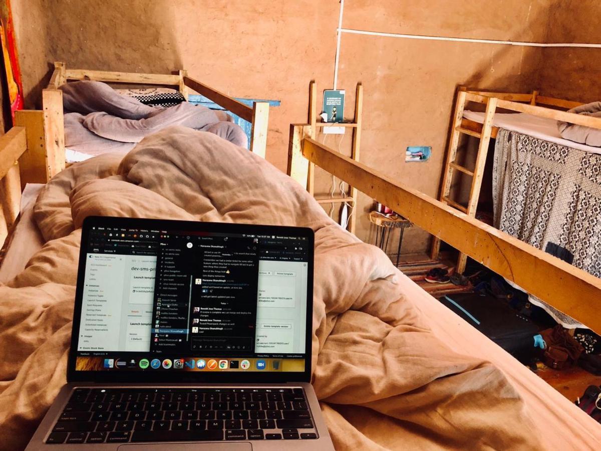 Vista Hostel Jeolikote, Nainital Patwa Dunga Bagian luar foto