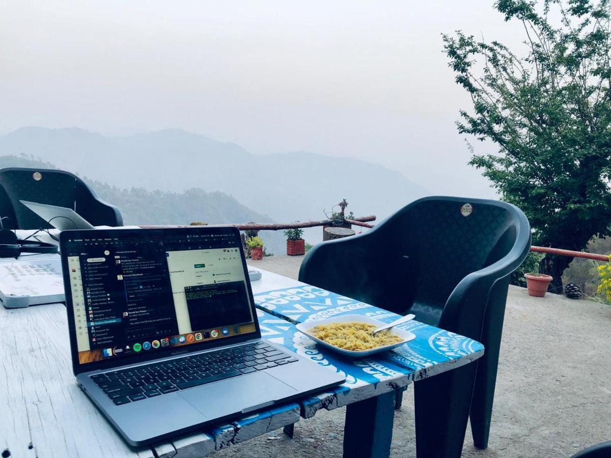 Vista Hostel Jeolikote, Nainital Patwa Dunga Bagian luar foto