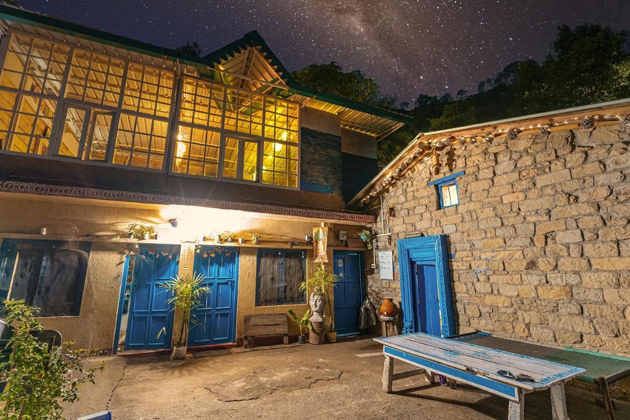 Vista Hostel Jeolikote, Nainital Patwa Dunga Bagian luar foto