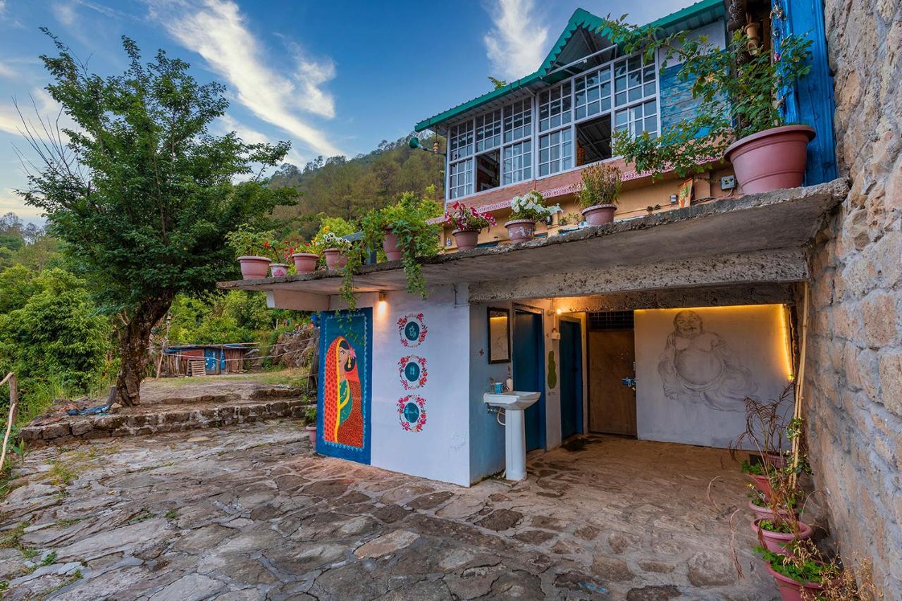 Vista Hostel Jeolikote, Nainital Patwa Dunga Bagian luar foto