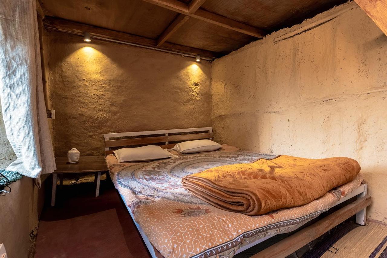 Vista Hostel Jeolikote, Nainital Patwa Dunga Bagian luar foto