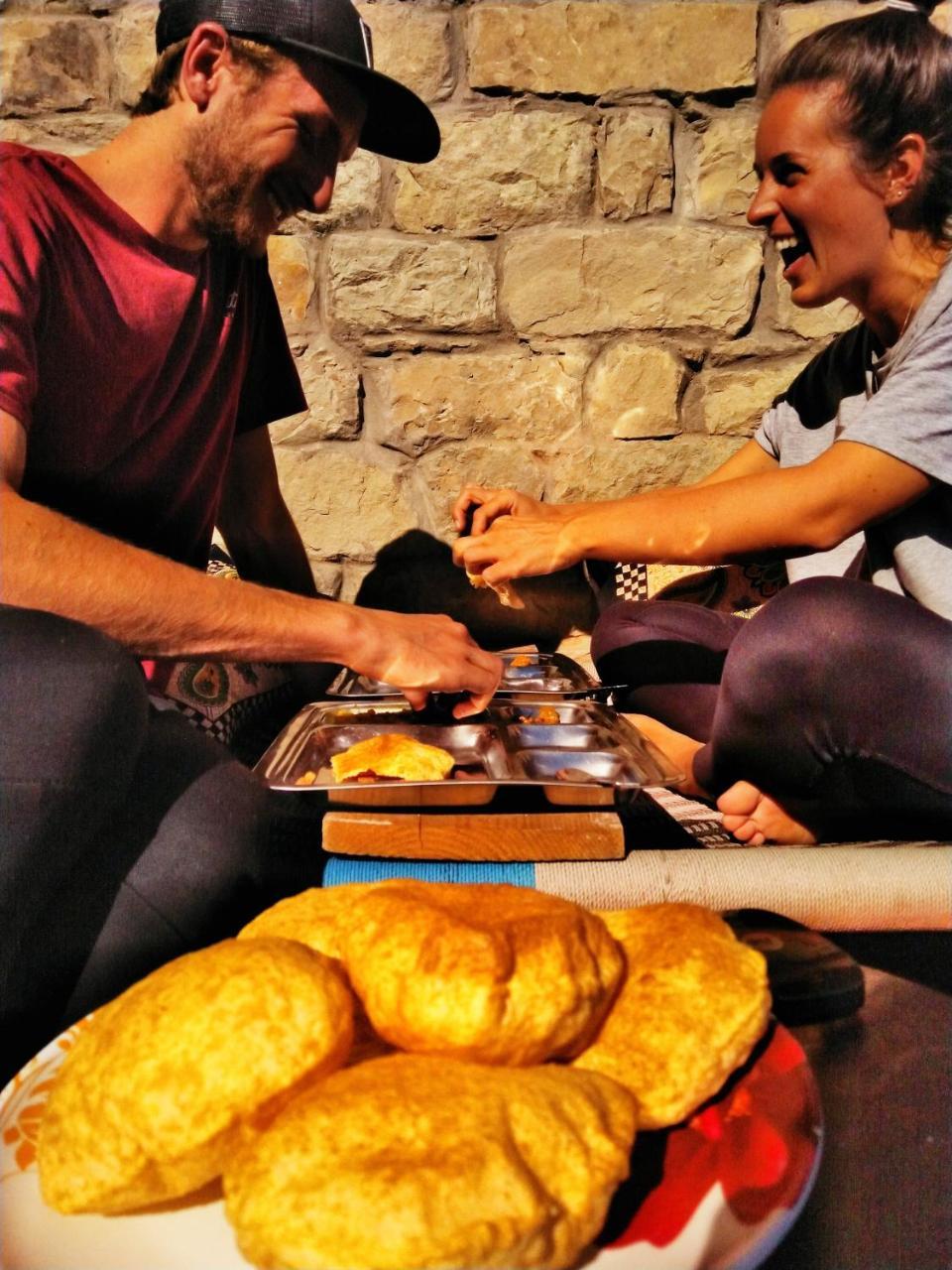 Vista Hostel Jeolikote, Nainital Patwa Dunga Bagian luar foto