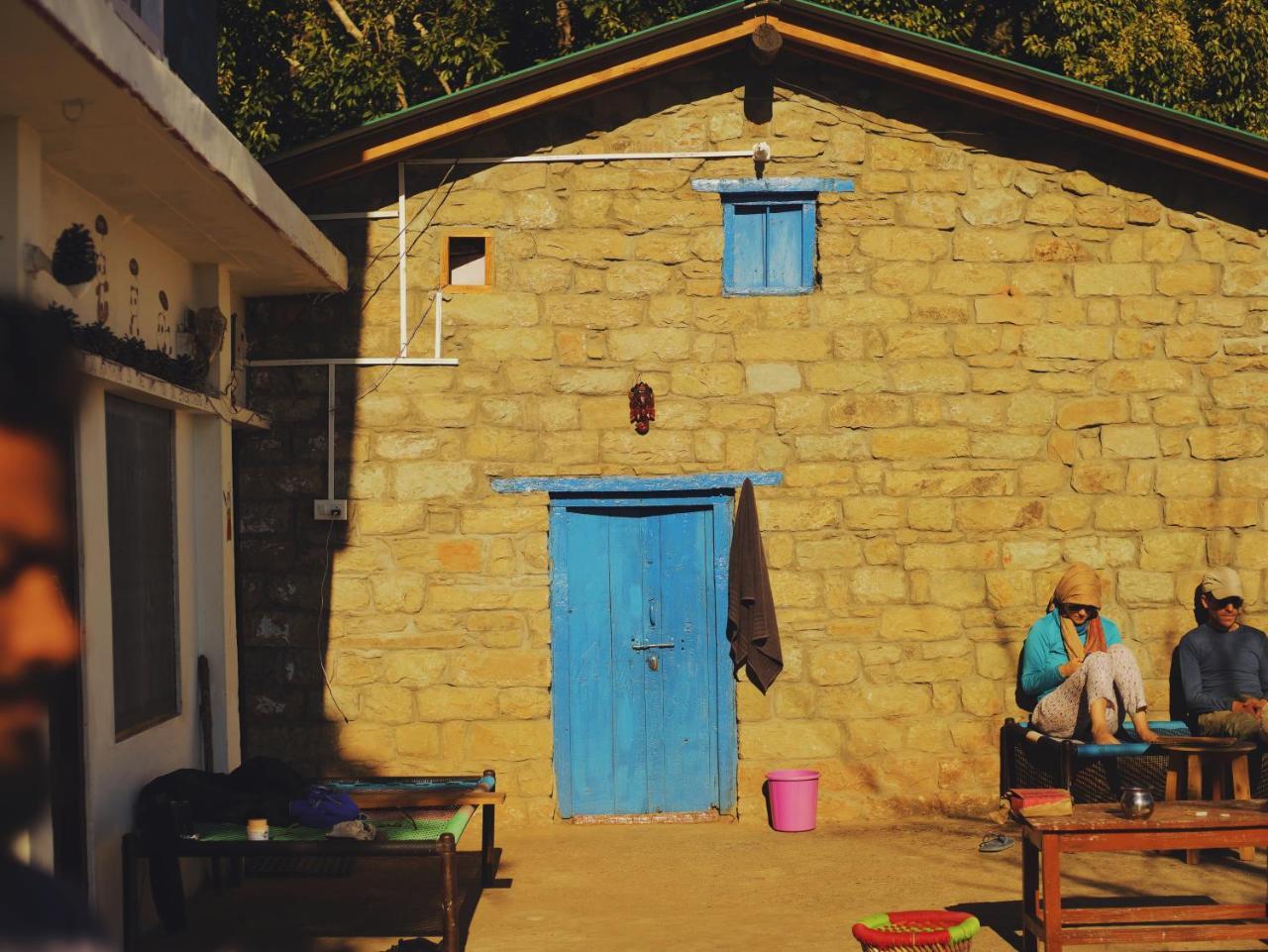 Vista Hostel Jeolikote, Nainital Patwa Dunga Bagian luar foto
